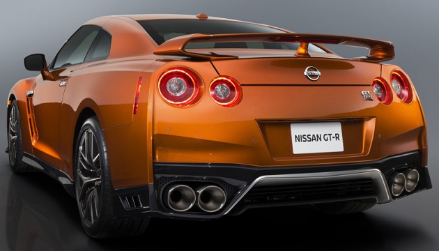 2016 Nissan GT-R coming