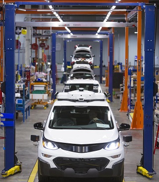 Chevrolet Bolt EV autonomous test vehicles are assembled at General Motors Orion Assembly in Orion Township, Michigan. (Photo by Jeffrey Sauger for General Motors)