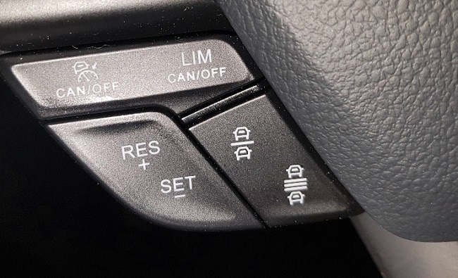 AUTO CRUISE CONTROL: Reports from America recommend ''don't trust it!''